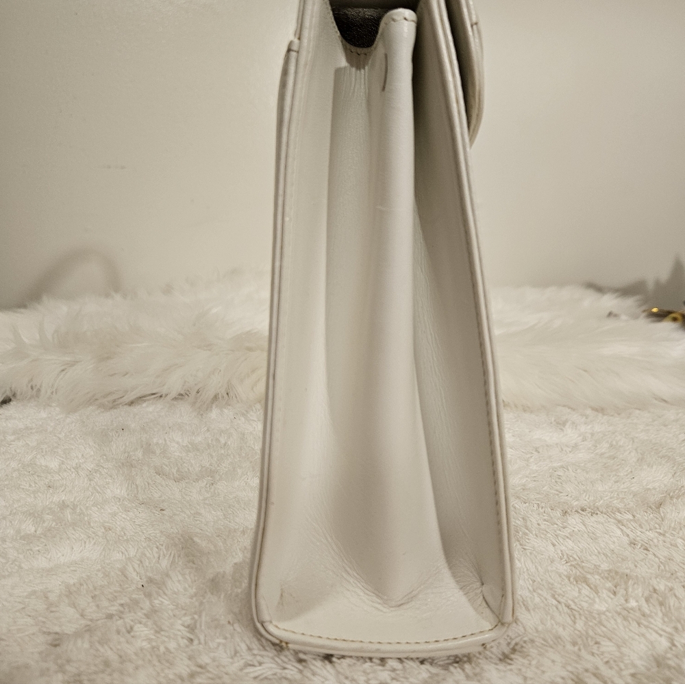 Rare 1940's Givenchy Kelly Style Bag. Rare. Never carried!!! - Picture 4 of 8